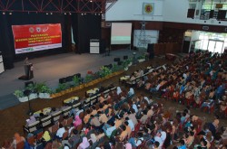 PT SP Salurkan Beasiswa Kepada Ribuan Pelajar dan Mahasiswa