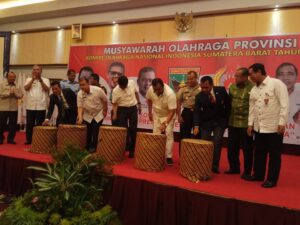 Irwan Prayitno : Ketua KONI Sumbar Harus Ayomi Semua Cabor