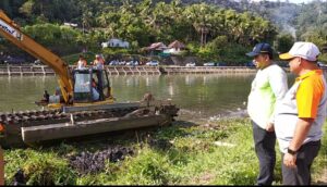 Peringati Hari Air Dunia 2019 : Pembersihan Batang Arau “Dikeroyok” Ramai-ramai