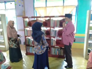 Perpustakaan Nagari Duo Koto Fasilitasi KBM Secara Daring
