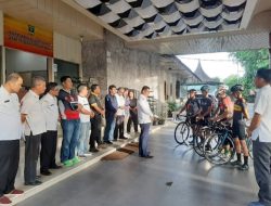 Kadispora Lepas Lima Atlet Sepeda KBOR Ikuti Kejurnas Junior