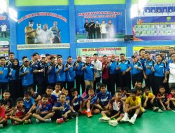 Turnamen Badminton Padang Open I Dibuka Ketua KONI, 214 Atlet ‘Bakuhampeh’
