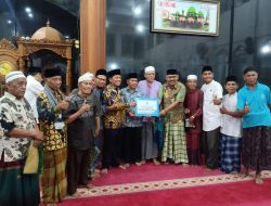 Wakil Ketua DPRD Sumbar Suwirpen Suib Safari Ramadhan Baitul Makmur Perumnas Belimbing