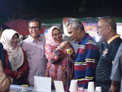 Pesta Rakyat, Jajaran Direksi PT Semen Padang Kunjungi Puluhan Stand UMKM