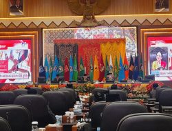 Ketua DPRD Sumbar Pimpin Sidang Paripurna, Dengarkan Pidato Presiden Prabowo pada Sidang Tahunan MPR RI 2025