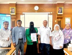 Sisca Oktri Santi Resmi Sandang Gelar Magister Linguistik FIB Unand