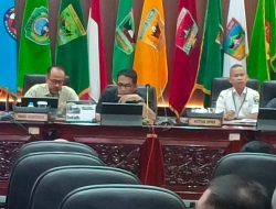 DPRD Sumbar Sampaikan Laporan Reses dan Kinerja Anggota Dewan pada Rapat Paripurna