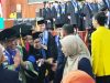 Dekan FT Unand Prof Is Prima Nanda jadi Tamu Kehormatan Rektor Heri Hermansyah di Wisuda UI