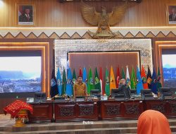 DPRD Sumbar Gelar Rapat Paripurna, Bahas Jawaban Gubernur atas Pandangan Fraksi Terkait Ranperda APBD 2026