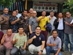 Wartawan Sumbar Post, Hendra S Harahap Nakhodai Advokat Riau