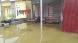 Banjir Tiga Hari Rendam Perumahan Alana 4, Warga Minta Pemerintah Segera Bertindak