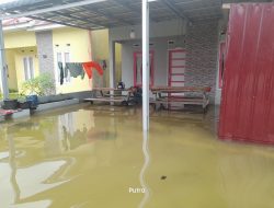 Banjir Tiga Hari Rendam Perumahan Alana 4, Warga Minta Pemerintah ke Lokasi