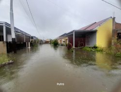 Sudah Hari Kelima Banjir, Warga Perumahan Alana 4 Mulai Mengungsi: Bantuan Pemerintah Dinilai Belum Merata