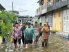Ketua DPRD Padang, Muharlion Turun Langsung ke Masyarakat Koto Tangah yang Terdampak Banjir