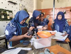 PT Semen Padang Dukung Pelatihan Tata Boga untuk Warga Teluk Bayur, Dorong Kemandirian Ekonomi Keluarga Kurang Mampu