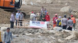 Jembatan Darurat Semen Padang Peduli di Salareh Aia Diapresiasi Gubernur, Bupati, dan Warga