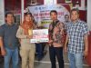 Mantan Dirut PT Semen Padang Dwi Soetjipto Kirimkan Bantuan Rp50 Juta untuk Korban Banjir Bandang di Pauh