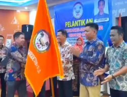 Sempat Ragu dengan Efesiensi Waktu, Bakri M SE, MP Kukuhkan 3 Pengurus Organisasi Perantau