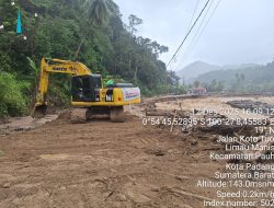Banjir dan Longsor, Walhi Bongkar Rekam Jejak Kebijakan Mahyeldi