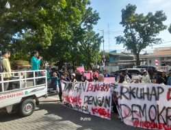 Ketua DPRD Sumbar Muhidi Janji Tindaklanjuti 12 Tuntutan Mahasiswa Soal Lingkungan, Hukum, dan Sosial