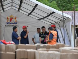 8.000 Pcs Sepablock dan 200 Zak Semen dari PT Semen Padang untuk Percepatan Pembangunan Huntap