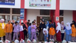 SDN 05 ATB Padang Utara Santuni 13 Anak Yatim