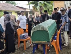 Pengurus KONI Sumbar Herlina Wafat, Hamdanus Lepas Jenazah ke Pemakaman