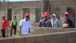 Tinjau Progres Huntap Buddha Tzu Chi Berbahan Sepablock, Dirut SIG Pastikan Kualitas Konstruksi