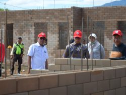 Tinjau Progres Huntap Buddha Tzu Chi Berbahan Sepablock, Dirut SIG Pastikan Kualitas Konstruksi