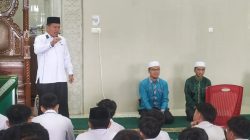 Kakan Kemenag Lima Puluh Kota Berikan Pembekalan Kepada Peserta Pesantren Ramadhan PPM Al- Kautsar Muhammadiyah.