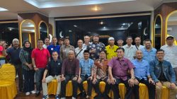 Bukber Pertina dihadiri Dua Bakal Calon Ketua KONI Sumbar, Hamdanus dan Delfi Nasri