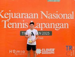 KEJURNAS TIDAR OPEN 2025: Berpasangan dengan Petenis Jatim M Al Furqan, Petenis Sumbar Mazza Hadaduzzikra Meraih Juara Ganda