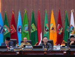 DPRD Sumbar Umumkan Struktur Pansus RPJMD 2025-2029 dan Ranperda Pesantren