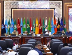 DPRD Sumbar Gelar Rapat Paripurna Bahas Pandangan Fraksi terhadap Ranperda Pertanggungjawaban APBD 2024