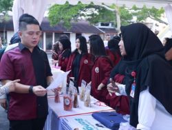 Muhammad Iqra Chissa Buka Kewirausahaan Expo di Universitas Ekasakti Padang