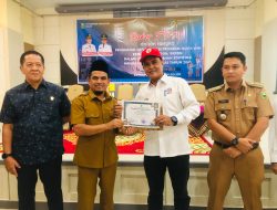 Aktif dalam Program GENTING, PT Semen Padang Raih Penghargaan dari Pemkab Solok