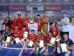 Ditutup Wakil Ketua DPRD Sumbar, SMA Semen Padang Juarai Kejurda Futsal