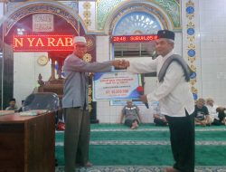 Anggota DPRD Sumatera Barat, Albert Hendra Lukman Kunjungi Masjid Raya Ganting