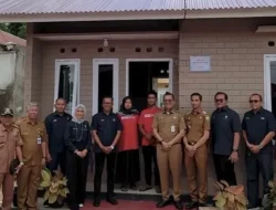 Program Bedah Rumah: PT Semen Padang Serahkan Bantuan di Provinsi Jambi