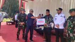 PT Semen Padang Dukung Program TMMD di Padang Pariaman, Serahkan 1 Unit Bedah Rumah Tidak Layak Huni dan 250 Sak Semen