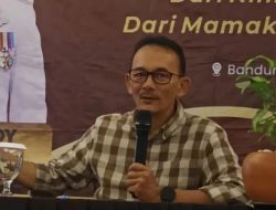 Hasril Chaniago Paparkan Sejarah Keminangkabauan Dihadapan Seratusan Mahasiswa Minang di Bandung