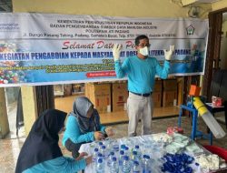 Giatkan Sampah Bernilai Ekonomis, Politeknik ATI Padang Berikan Pelatihan dan Mesin Pencacah Plastik