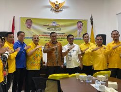 Golkar Sumbar Perintahkan Kader Mati-matian Perjuangkan Epyardi-Ekos