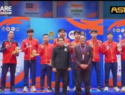 Syafrizal Serahkan Medali kepada Tim Korea dan Vietnam pada Kejuaraan Sepaktakraw Asian Cup 2025