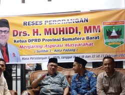 Reses Ketua DPRD Provinsi Sumbar Muhidi Di RW 15, Anak Aie, Padang: Sambutan Tari Tradisional dan Penyampaian Usulan Masyarakat