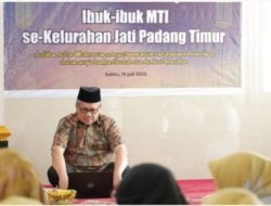 Ketua DPRD Sumbar Muhidi Tekankan Peran Strategis Majelis Taklim dalam Membangun Ukhuwah Islamiyah