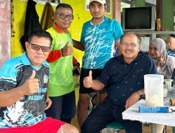 Prof Mohd Taib Harun Sambangi Komunitas Tenis di Lapangan Sekora