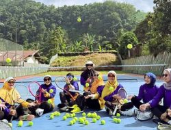 Meski Tak Pasang Target, Queen Tennis Padang Panjang Pastikan Ikuti Rally Fest 2025