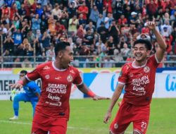 Laga Hidup Mati SPFC Lawan Persiraja di Stadion Agus Salim Padang