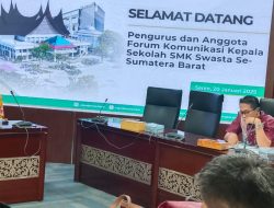 Wakil Ketua DPRD Sumbar Evi Yandri Terima Aspirasi Forum Komunikasi SMK Swasta se-Sumbar